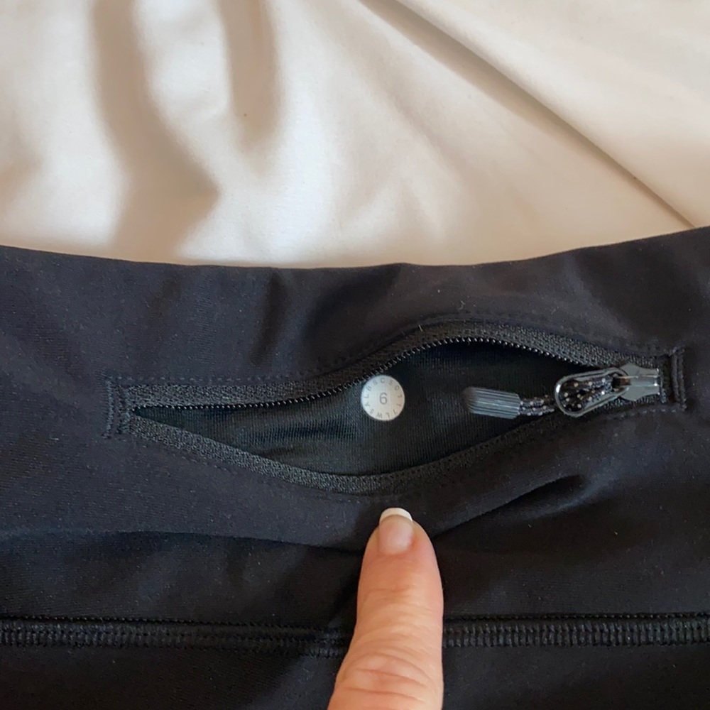 Lululemon tights stuff black yoga pants